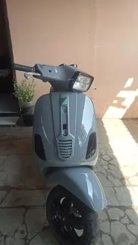 Di jual vespa abu