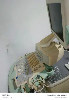Alat USG monitor
