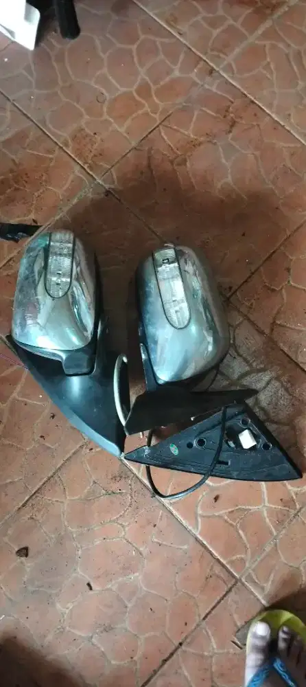 Di jual.spion kanan kiri Avanza New