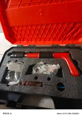 Satu paket peralatan bangunan