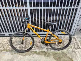 Preloved Sepeda gunung  United monza xc 72