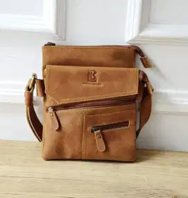 Tas slempang kulit