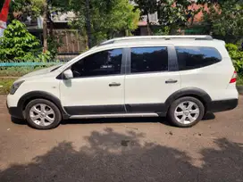 Nissan Livina 2014 Bensin