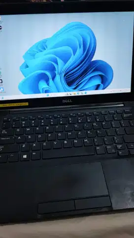 Dijual laptop Dell Latitude 7280
