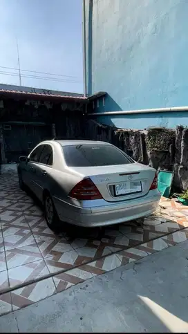 dijual mercedes benz c240 2002