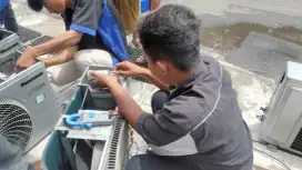 SERVICE AC MESIN CUCI WATER HEATER KULKAS DISPENSER AC DLL BERGARANSI