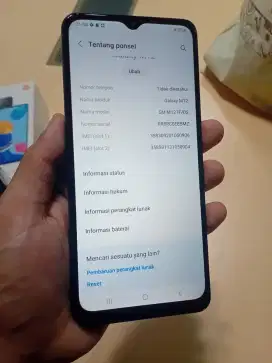handphone samsung M12