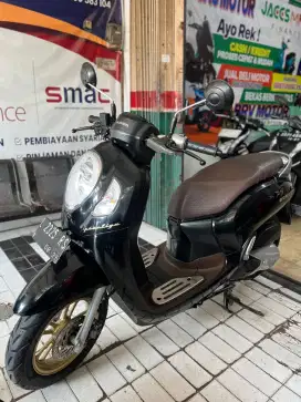 HONDA SCOOPY 2021 SAS MOTOR JL. BARATAJAYA 19 NO 5