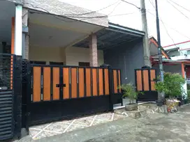 Jual Rumah Modern Pondok ungu permai Berdesaign Moderen Terbaik (J0318