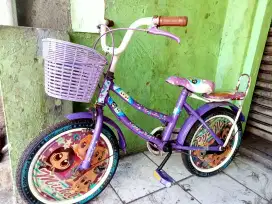 Sepeda anak perempuan ukuran 16inc orisinil