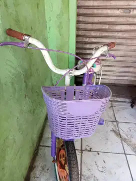 Sepeda anak perempuan ukuran 16inc orisinil