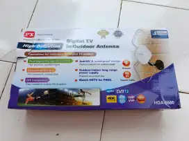 Antena indoor/outdoor PX HDA-5600 digital TV dengan booster
