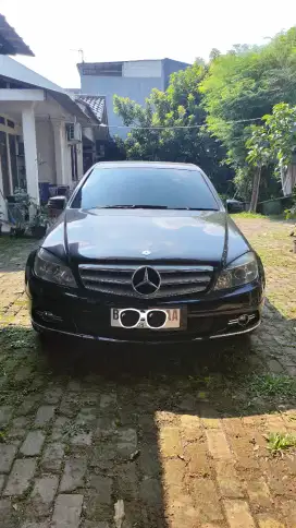 Mercedes-Benz C200 AVANTGARDE Special Edition