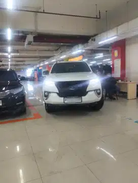 Fortuner 2.4 Vrz Diesel Matic 2016