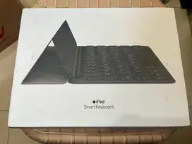 Apple Smart Keyboard iPad 7th 8th 9th Gen Air 3rd Gen Pro 10.5 inch