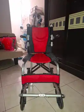 Kursi roda sowell lipat traveling