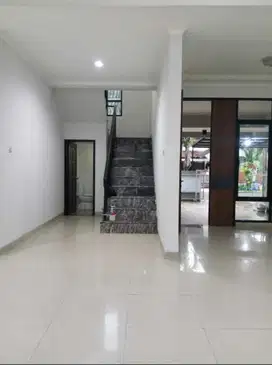 Dijual Murah Rumah SHM Siap Huni kualitas Premium di Batununggal