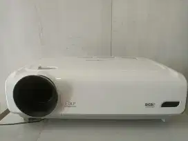 Proyektor optoma HD72i HDMI