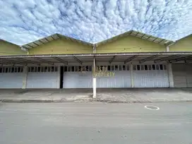 DIJUAL GUDANG DI SEWON, LOKASI STRATEGIS DI JL PARANGTRITIS