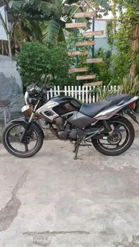 Dijual Honda Tiger revo surat komplit ready harga nego