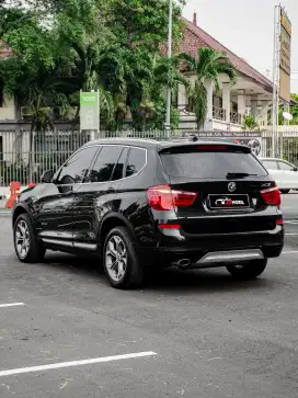 Nissan Xtrail 2.0 T32 2014/2015 AT Hitam