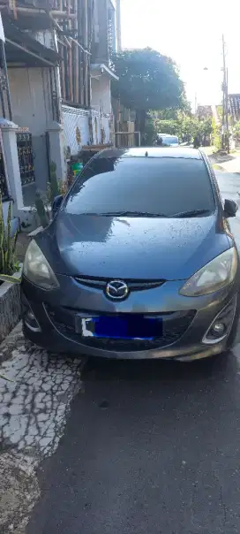 MAZDA 2 TAHUN 2012 TIPER R MATIC PLAT E KOTA CIREBON