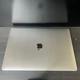 Macbook Pro i7 2018 RAM 16 | SSD 512 GB