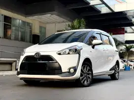 Sienta V AT 2019 2020 Q