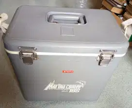 Di jual Box Es Marina LionStar