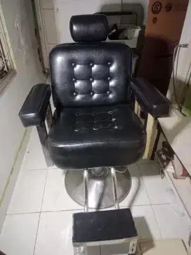 KURSI BARBERSHOP MEWAH MULUS