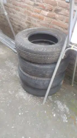 di jual Ban luar L300