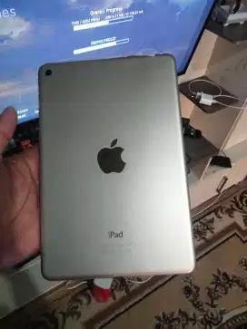Ipad mini 4 16gb ibox ga nyala karena jatuh