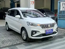 SUZUKI ERTIGA 1.5 GL MANUAL 2024 \\ PMK 2025