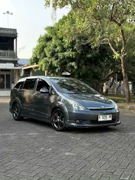 Jual Cepat Toyota Wish 2.0 2005 FO