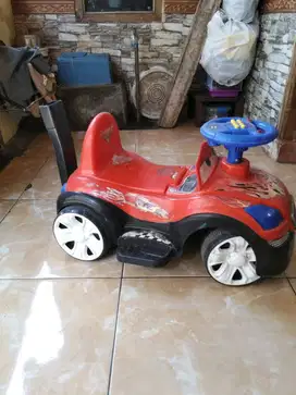 Mobil-mobilan dorong