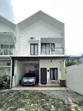 Rumah Full Furnish Dalam Cluster Di Cilandak Jakarta Selatan