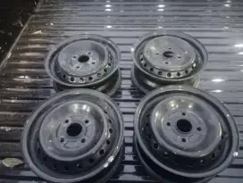 Velg kaleng Xenia r14 pcd 4x114,3 ada 4 pcs