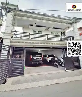 Dijual Rumah Strategis di Kebon Jeruk 2 Lantai, SHM, Dekat Tol & Mal