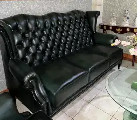 Kursi sofa exclusive chesterfield 3+1+1