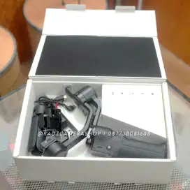 DJI RS 3 Mini Gimbal Stabilizer