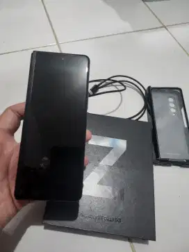 Samsung Fold 3 Ram 12 / 512 GB second muluuuss