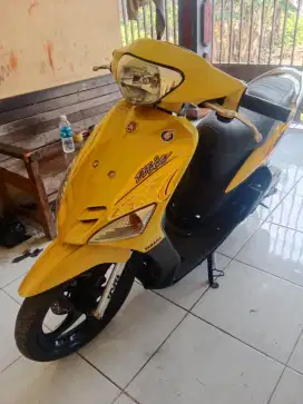 Mio asli kuning dari lahir