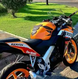 Honda CBR 150 CBU Thailand Istimewa