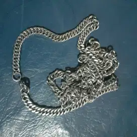 Kalung titanium anti karat