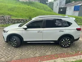 BRV PRESTIGE SENSING 2022 pemakaian pribadi bukan showroom atau an pt