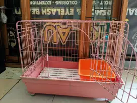 Kandang kucing dorong