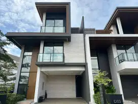 Rumah Sultan 3 Lantai Private Lift Lokasi Premium