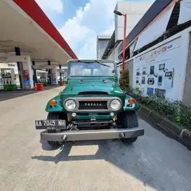 1967 Landcruiser Canvas