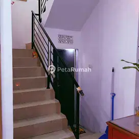 VILLA JALAN BHAYANGKARA KOMPLEK KRAKATAU POINT MEDAN TEMBUNG