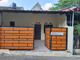Disewakan rumah nyaman dan strategis di komplek pertamina pondok ranji
